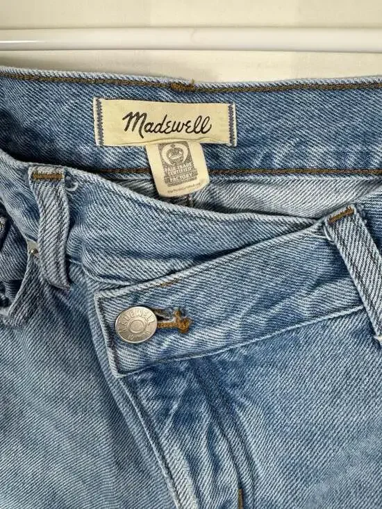Madewell Low-Slung Straight Jeans 26P Crossover Button Fly Light Wash - Picture 3 of 12